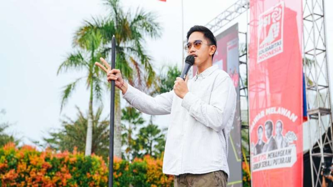 Ketua Umum PSI Kaesang Pangarep kampanye Prabowo-Gibran di Pontianak