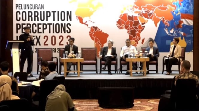 Transparency International Indonesia meluncurkan Indeks Persepsi Korupsi (CPI)