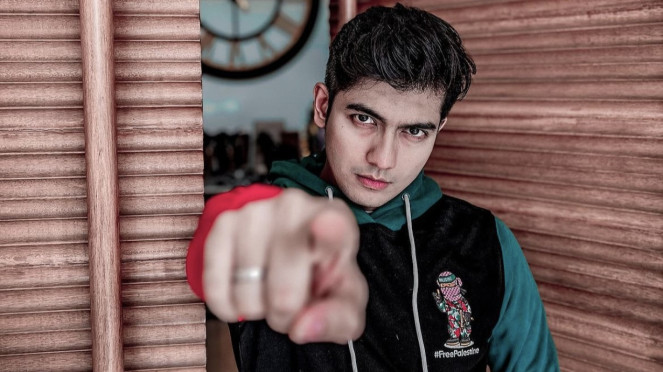 Terpopuler: Heboh! Olla Ramlan Minta Tolong, Adik Teuku Ryan Bongkar ...