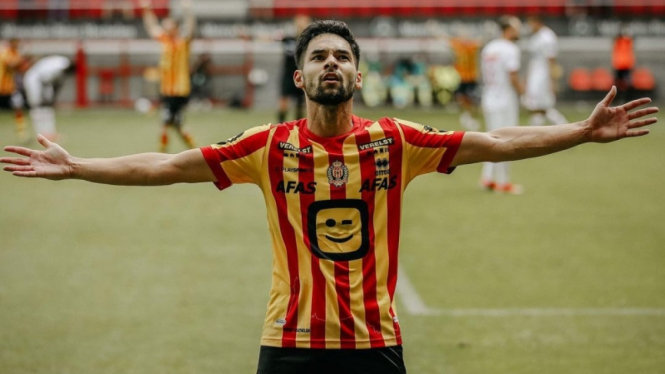 Sandy Walsh bersama KV Mechelen