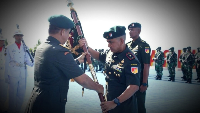 VIVA Militer: Serah terima jabatan Komandan Yonif Raider 712/Wiratama.