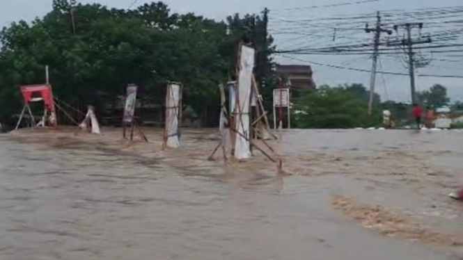 Banjir bandang menerjang wilayah Kecamatan Gubug, Kabupaten Grobogan Jawa Tengah