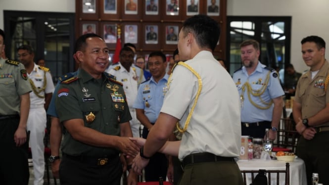 VIVA Militer: Panglima TNI bertemu dengan 43 Atase Pertahanan negara sahabat