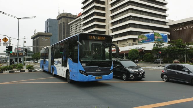 Bus Transjakarta tetap melayani masyarakat  saat libur nasional untuk Pemilu 2024 pada 14 Februari 2024. 