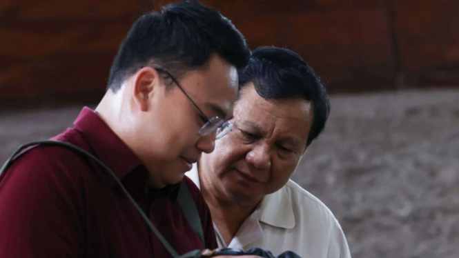 Prabowo Subianto dan Angga Raka Prabowo