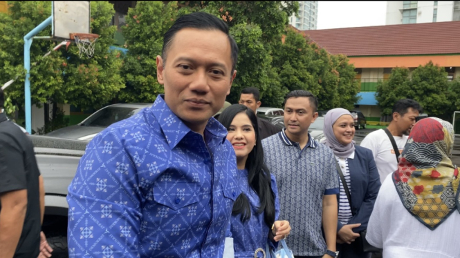 Para petinggi Tim Kampanye Nasional (TKN) ramai ramai mendatangi kediaman Prabowo Subianto di Kertanegara, Jakarta Selatan, Rabu 14 Februari 2024. 