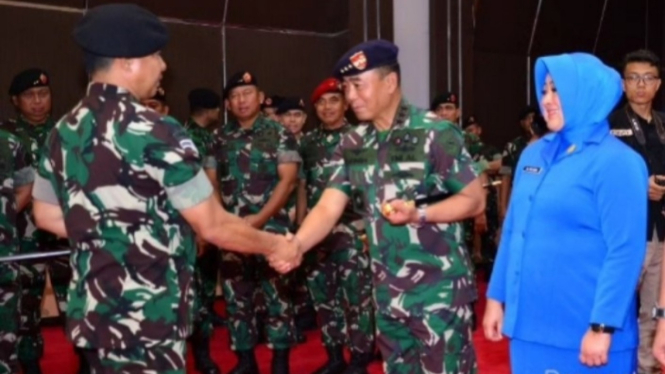 VIVA Militer: Laksda TNI Denih Hendrata naik pangkat bintang tiga atau Laksdya 