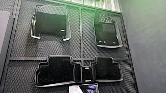Produk Aksesori Mobil Baru Ramaikan Pameran IIMS 2024