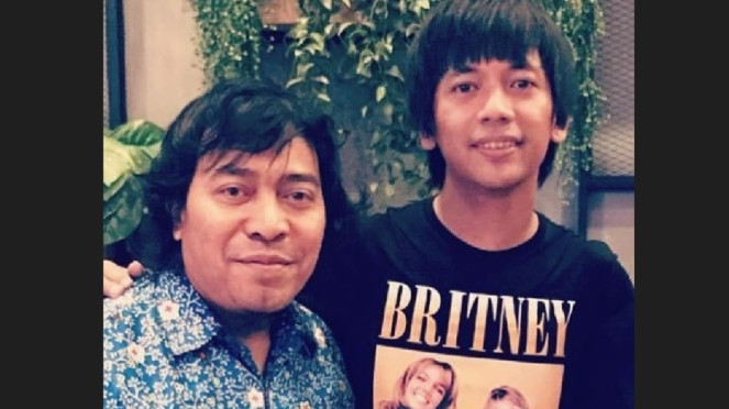 Komeng dan Rian DMasiv