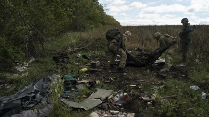 VIVA Militer: Proses evakuasi mayat tentara Ukraina