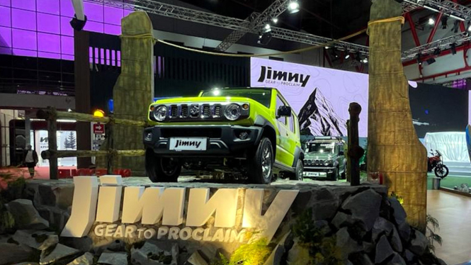 Suzuki Jimny 5 pintu di IIMS 2024