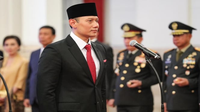 Agus Harimurti Yudhoyono (AHY) dilantik sebagai Menteri ATR/BPN