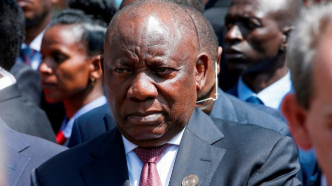 Presidente de Sudáfrica (Dock: The Sundayy)