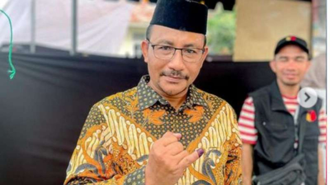 Komedian asal Aceh Sudirman alias Haji Uma 