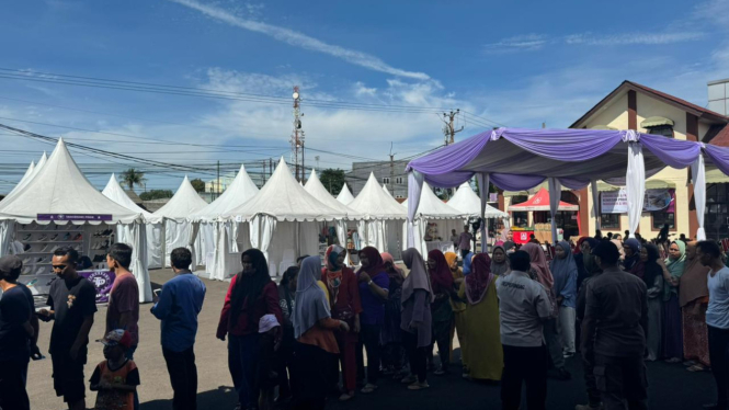 Operasi Pasar oleh Satgas Pangan Polresta Tangerang