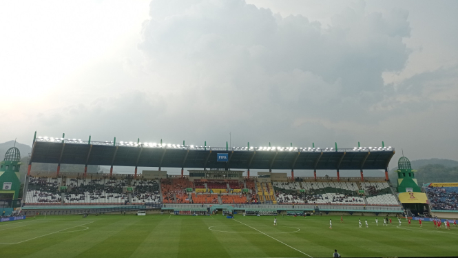 Stadion Si Jalak Harupat