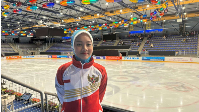 Atlet Ice Skating Malaika Khadija Fatiha 