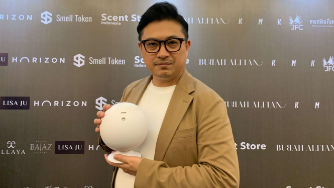 Alex Tsai selaku CEO/Co Founder Horison Inc Scent Store