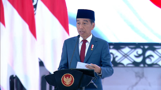 Presiden Jokowi memberikan arahan di Rapim TNI-Polri