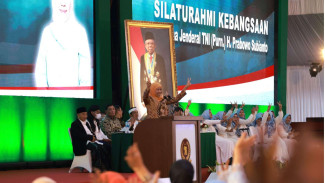 Khofifah: Kita Doakan Oktober Mendatang Presiden ke-8 Prabowo Dilantik
