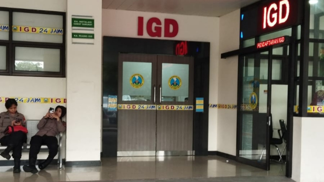 Ruang IGD RS Bhayangkara Surabaya.
