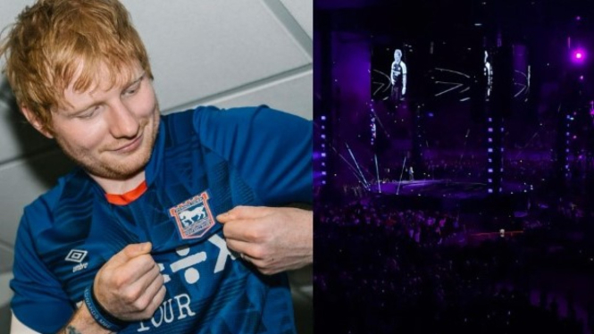 Ed Sheeran memakai jersey Ipswich Town