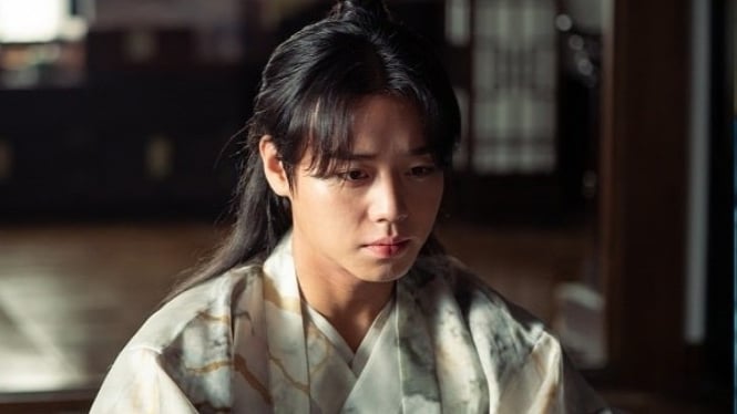 Park Ji Hoon pemeran utama Drama Korea Love Song For Illusion
