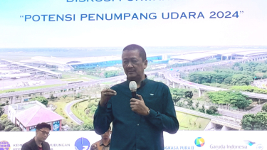 Direktur Utama Garuda Indonesia, Irfan Setiaputra, dalam diskusi 'Potensi Penumpang Udara 2024' di kantor Kementerian Perhubungan, Jakarta, Kamis, 7 Maret 2024. 