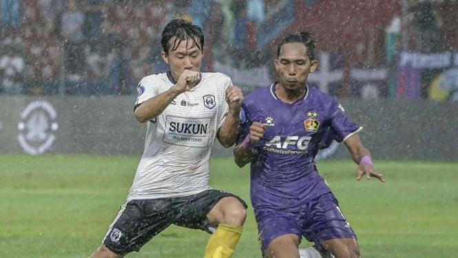 Duel Persik Kediri vs RANS Nusantara FC