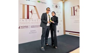 Selalu Kompak Dengan Suami, Dokter Reza Gladys Sabet Penghargaan The Best Couple Preneur Aesthetic