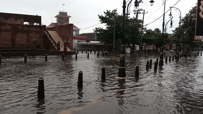 Banjir di Kota Lama Semarang