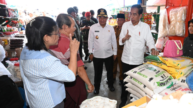 Presiden RI, Joko Widodo di Pasar Kawat, Kota Tanjung Balai.(dok Pemprov Sumut)