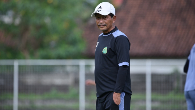 Pelatih Persikabo, Djadjang Nurdjaman
