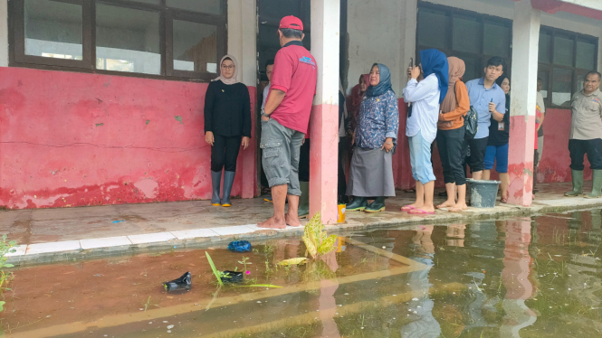Banjir melanda sejumlah kecamatan di Kabupaten Indramayu