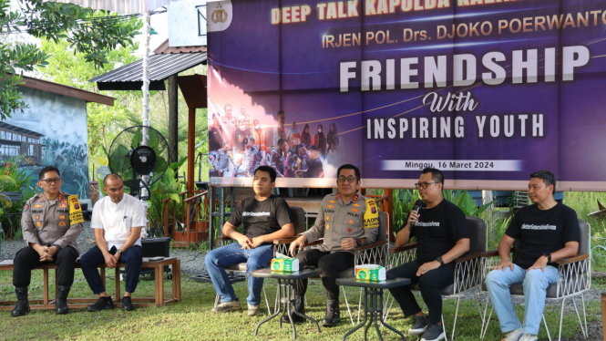 Kapolda Kalteng Irjen Djoko Poerwanto diskusi dengan tokoh muda