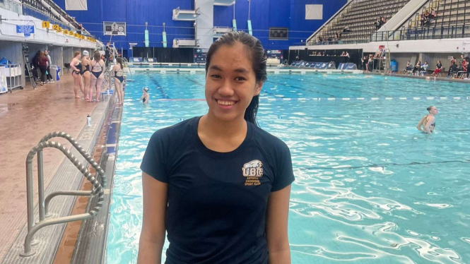 Beautiful Indonesian athlete wins artistic swimming in Canada