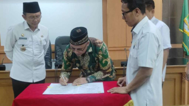 Pemkab Bekasi Teken NPHD