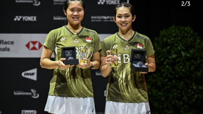 Ganda putri Indonesia Lanny Tria Mayasari/Ribka Sugiarto juara Swiss Open 2024.