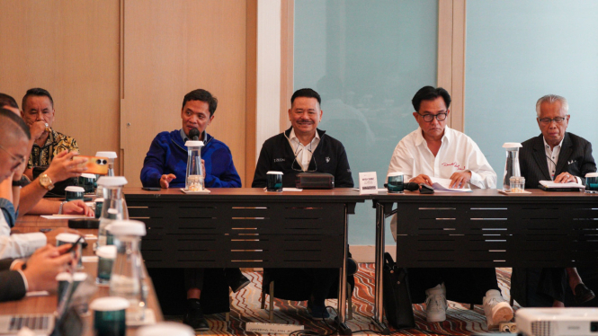 Tim Hukum Pembela Prabowo-Gibran menggelar rapat membahas gugatan sengketa hasil Pilpres 2024 (Sumber: Istimewa/Yusril Ihza Mahendra)