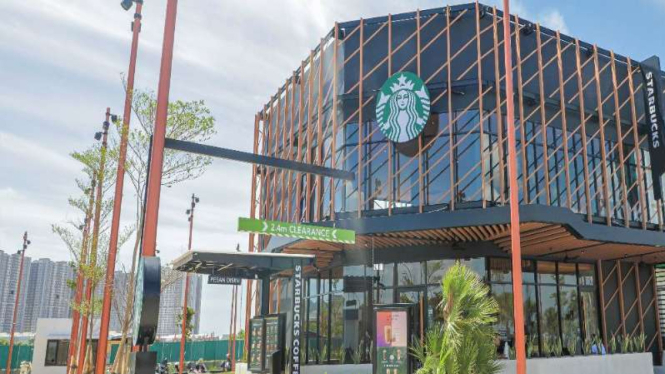 Salah satu gerai Starbucks di Tangerang.