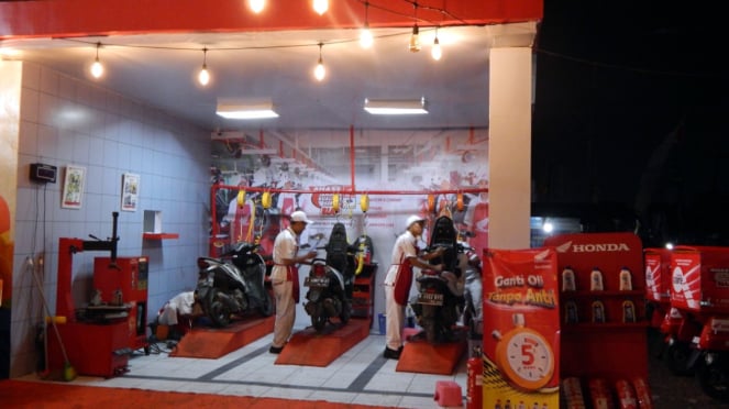 Servis sepeda motor di Bale Santai Honda 2024