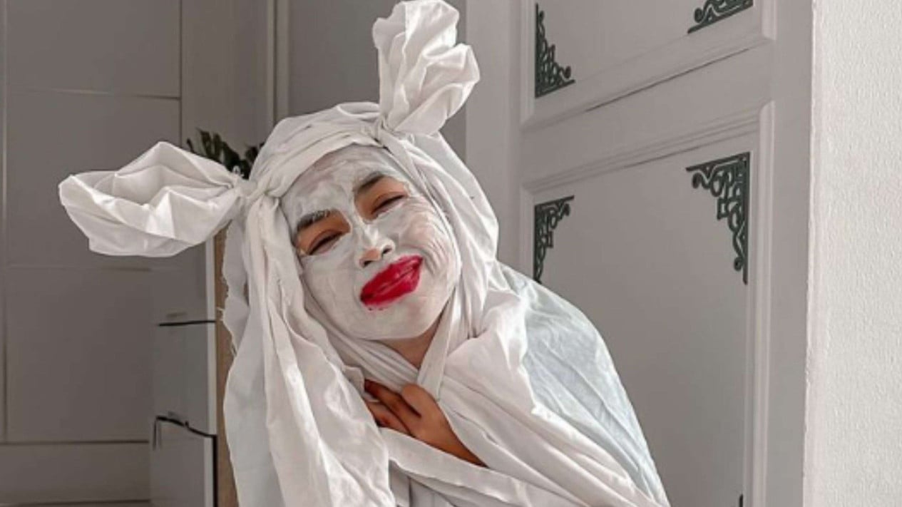 Cosplay Jadi Pocong, Ria Ricis Singgung Soal Eksploitasi Anak