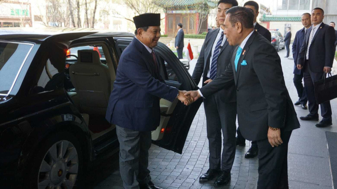 Prabowo Subianto saat berkunjung ke China