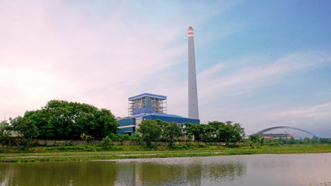 PLTU Jawa Tengah 2 Adipala 1x660 MW, salah satu offtaker biomass dari Hutan Tanaman Energi (HTE) yang dimanfaatkan untuk cofiring atau subtitusi energi primer Pembangkit Listrik Tenaga Uap