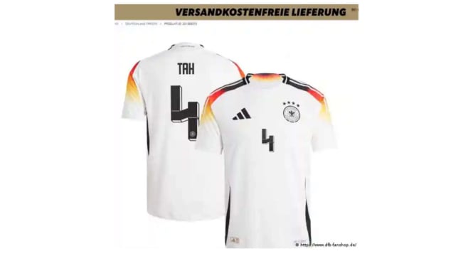 Jersey tim nasional Jerman bernomor 44 dari Adidas