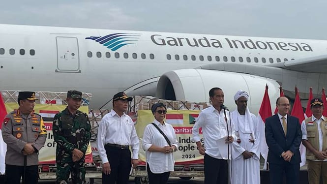 Presiden Joko Widodo (Jokowi) Lepas Bantuan Kemanusiaan di Halim Perdanakusuma
