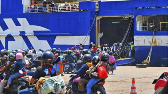 Arus Mudik di Pelabuhan Merak dan Pelabuhan Ciwandan (foto ilustrasi)