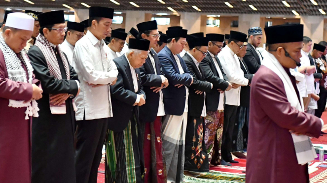 Presiden Jokowi dan Wapres Maruf Amin Salat Idul Fitri 1445 H di Istiqlal