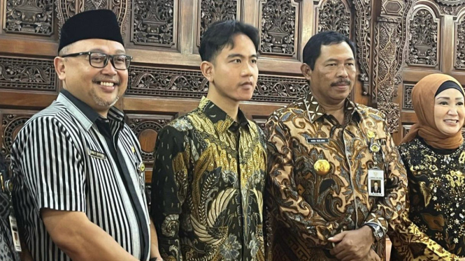 Calon Wakil Presiden nomor urut 02, Gibran Rakabuming Raka di Kota Semarang