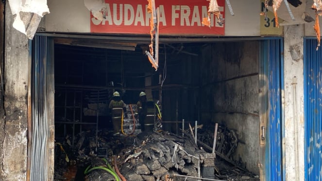 Lokasi kebakaran toko frame di Mampang Prapatan, Jakarta Selatan